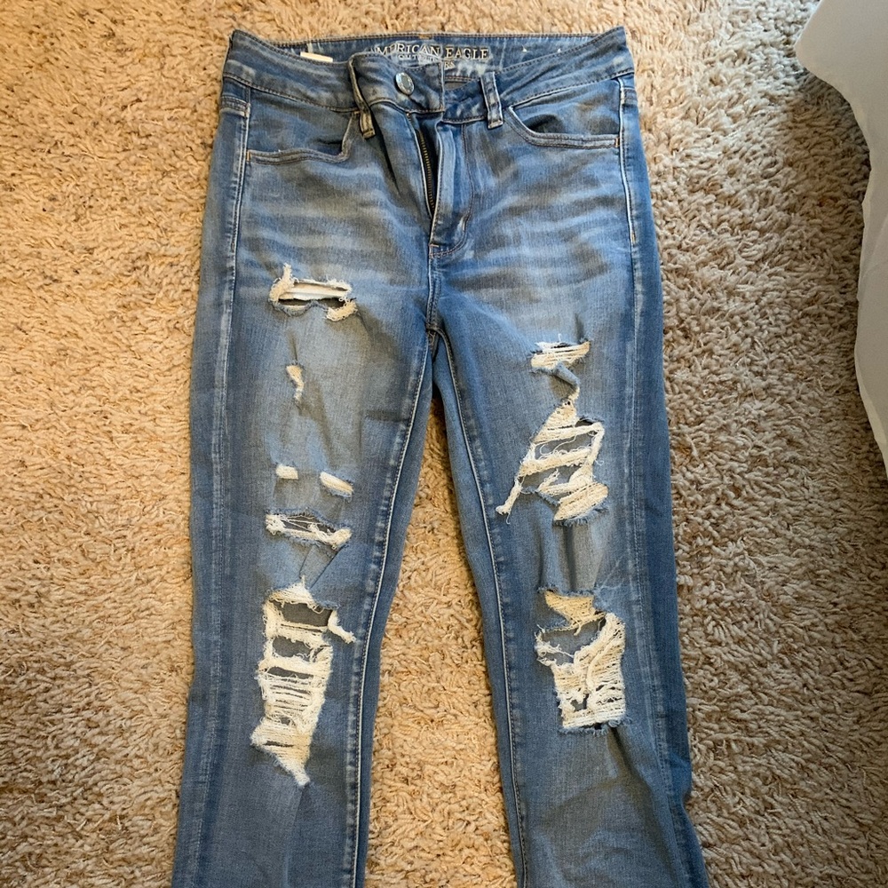 American eagle long ripped jeans